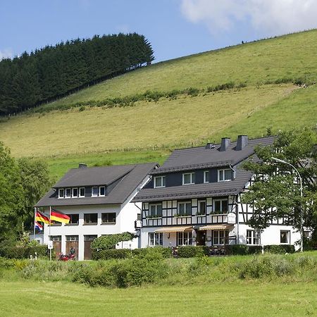Landhaus Zum Sorpetal Hotel Schmallenberg Exterior photo